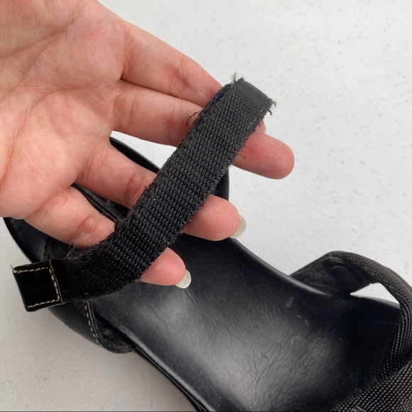 Amputee Single Prada Sandal - Picture 5 of 9